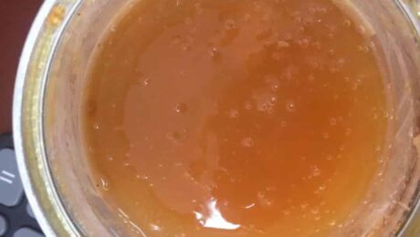 Por que o mel tem efeitos anticancerígenos