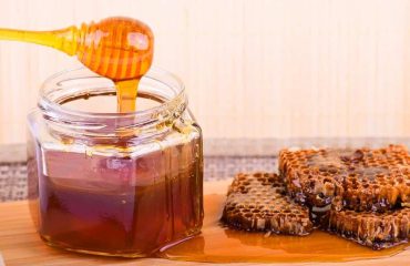 Jak zapewnić czystość i jakość produktów z miodu grzebieniowego?